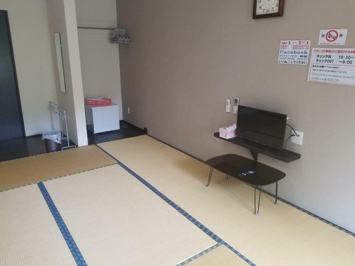 טאקאצ'יהו Guest House Shizuho מראה חיצוני תמונה